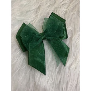 โบว์ติดผมสีเขียว คู่ละ35บาท