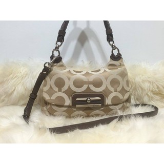 Impcoachza พร้อมส่ง กระเป๋าสะพาย Coach รุ่น   Kristin op Art Sateen Hippie  F16953