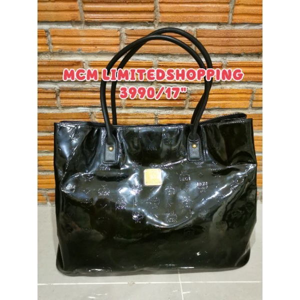 #mcmแท้ Big Shopping Bag​ของแท้‼️หนังแก้วทั้งใบดูแลง่ายมากจุุของได้เยอะจัดๆ​ใส่เสื้อผ้าค้างคืนได้1คื