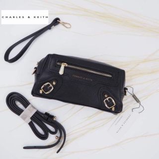 CHARLES &amp; KEITH MINI BAG ของแท้นำเข้าหลัก100 จากปกติ 1,490 THB (Saleลด 40%)