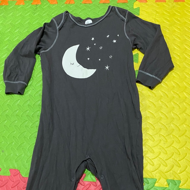 ชุดนอน H&M EUR 92 มือสอง