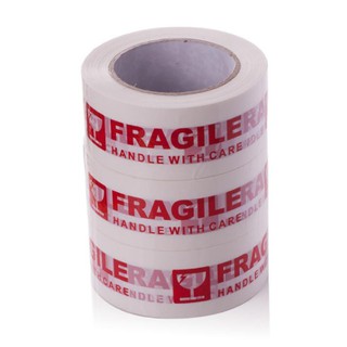 แพ๊ค 6 ม้วน Fragile Tape ป้องกันสินค้าแตก เพิ่มความระมัดระวัง ขณะการขนส่งด้วยเทปกาวติดกล่อง พื้นขาวตัวอักษรสีแดงเด่นชัด