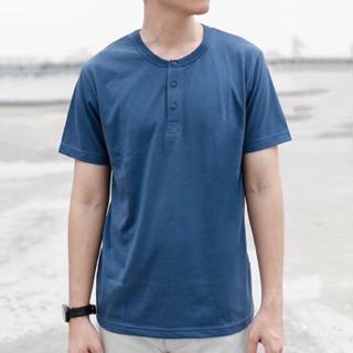 Basic button neck short sleeved t-shirt