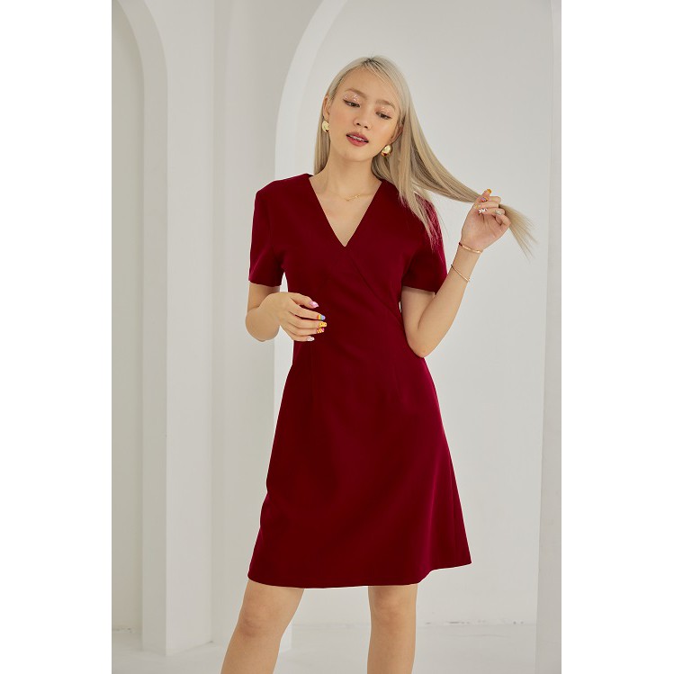 Vneck short sleeve dress เดรสคอวี แขนสั้น