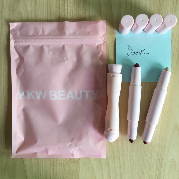 Kkw BEAUTY ไฮไลท์แท่ง/คอนทัวร์สติ๊ก/แปรงคอนทัวร์