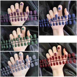 Hot Nail Art Patches สีบริสุทธิ์สวมใส่แผ่นเล็บ Trapezoid เล็บปลอมสำเร็จรูป 24 ชิ้น Frosted แผ่นเล็บปลอมเล็บ