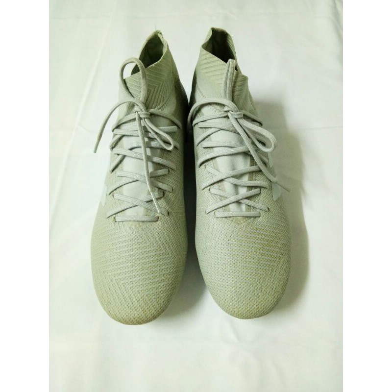 มือ2 รองเท้าฟุตบอล รองเท้าสตั๊ด ADIDAS Nemeziz 18.3 FG -Ash Silver/Running White
