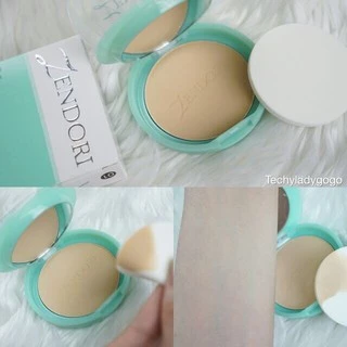 (มีส่งด่วน) แป้ง Zendori UV Oil-Free Foundation SPF12 ( ตลับสีเขียว )