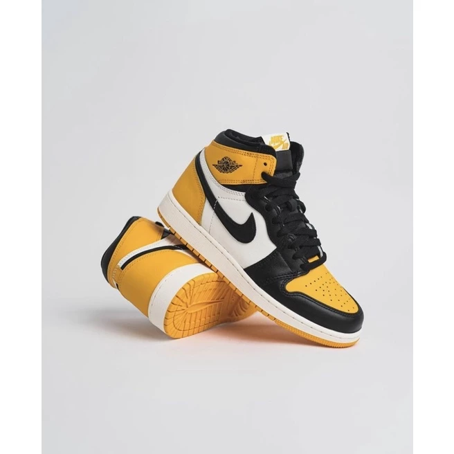 AIR JORDAN 1 HIGH OG YELLOW TOE TAXI