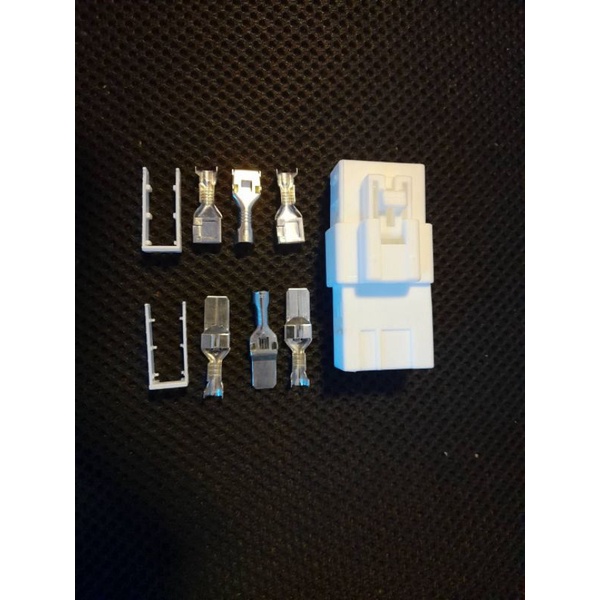 ปลั๊กมัดไฟ yamaha aerox 155 ราคา 1 ชุด (ได้ 2 หัว พร้อมหางปลา)สินค้าได้ตามภาพ สินค้าตรงรุ่น พร้อมส่ง (ปลั๊กขาว) - รูปที่ 4