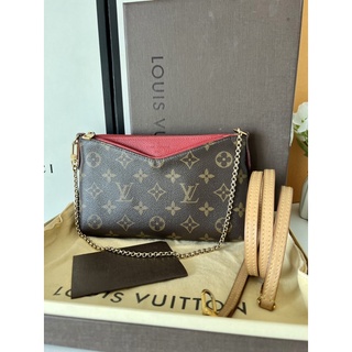 Louis Vuitton Pallas Clutch Pink Dc16