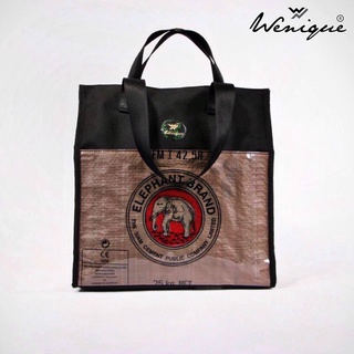 Tote bag กระเป๋าโท้ท ลายช้างแดง พื้นน้ำตาล ขนาด 36*38*11 ซม. (D005)