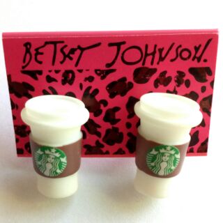 ต่างหู3มิติ แก้วกาแฟสตาร์บัคส์จิ๋ว บ้านตุ๊กตา Starbucks Coffee Cup Stud Miniature Doll House Earings เท่ห์ฝุดๆ