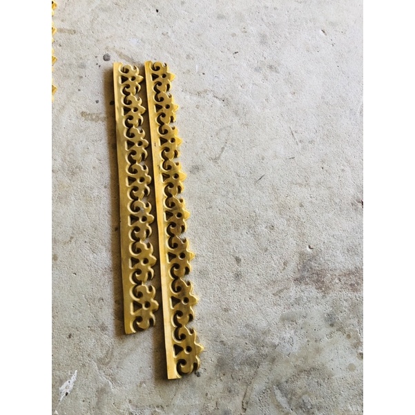 เชิงชายลายพิกุลเล็กไม้กระถินณรงค์ขนาดกว้าง4นิ้ว ยาว100ซมจำนวน1แผ่น - รูปที่ 2