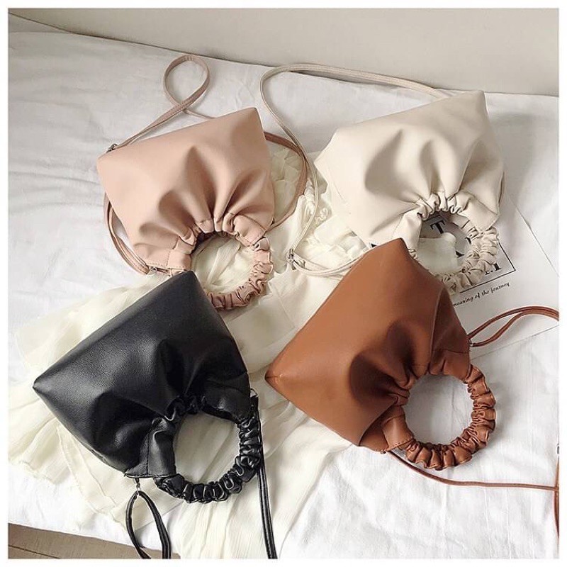 New Collection 🤎 Mini Zoey Bag กระเป๋าทรงน่ารักๆ สไตล์เกาหลี