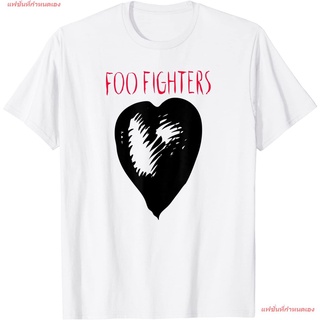 Foo Fighters One By One T-Shirt Foo Fighters ฟูไฟเตอส์ วงร็อค เสื้อยืดผู้หญิง เสื้อยืดผู้ชาย เสื้อยืดคอกลม เสื้อยืดพิมพ์