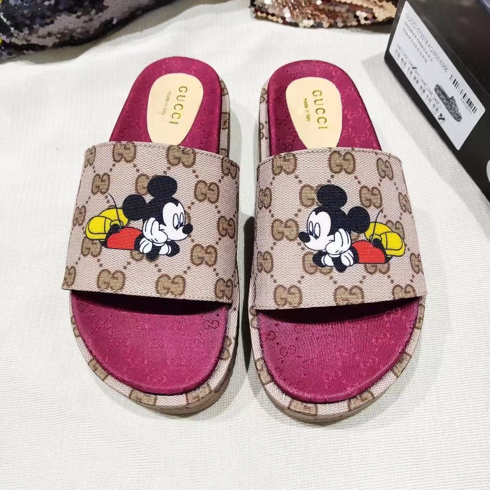 Gucci discount mickey sandals