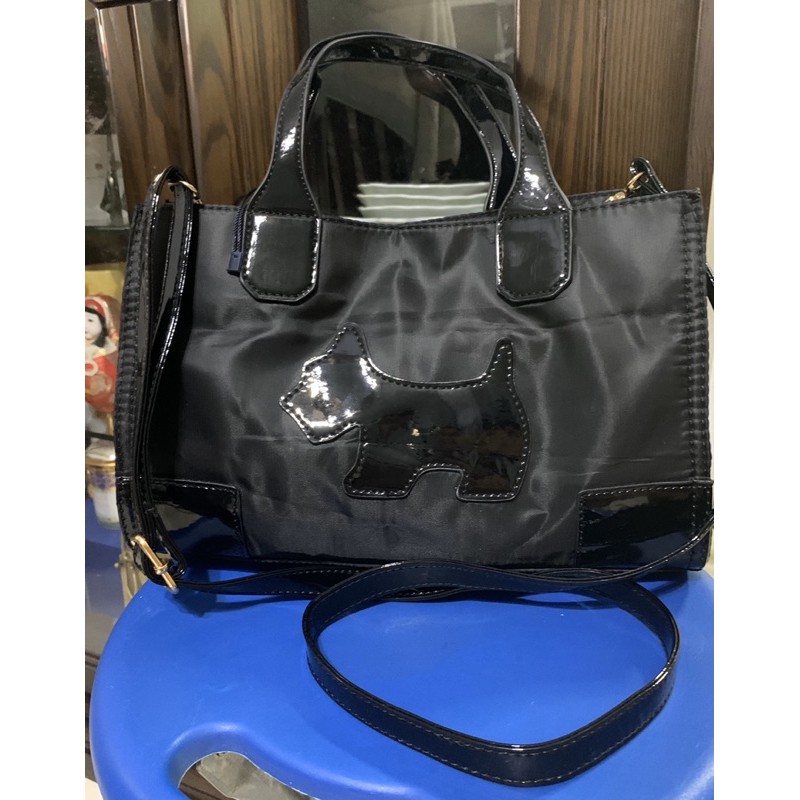 กระเป๋าสะพาย AGATHA Paris