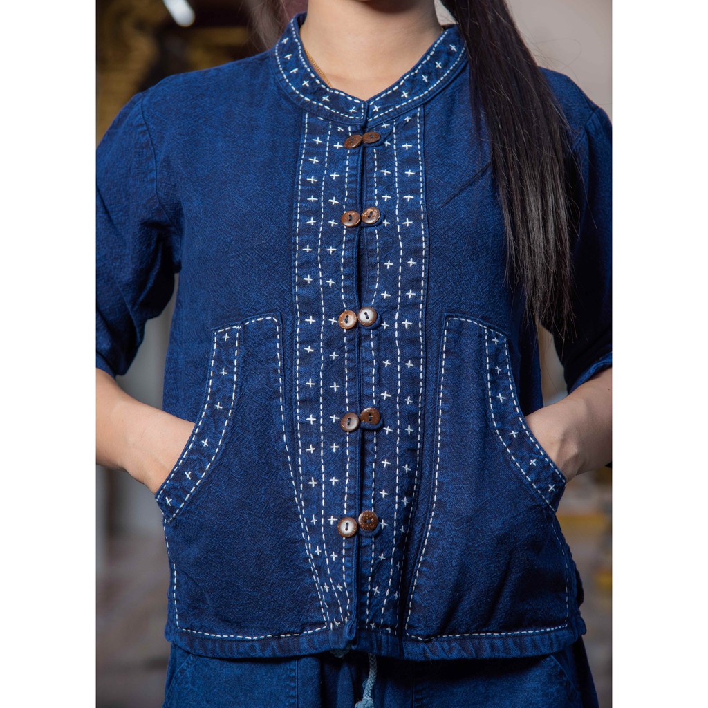 เสื้อหม้อห้อมกระเป๋าปืนด้นขาว - รูปที่ 4