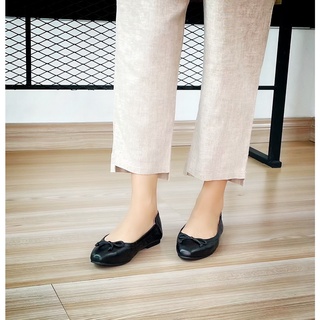 รองเท้าหนังแกะ ICONIQ รุ่น Leah Flat Comfy Balerina in Black with Arch Support