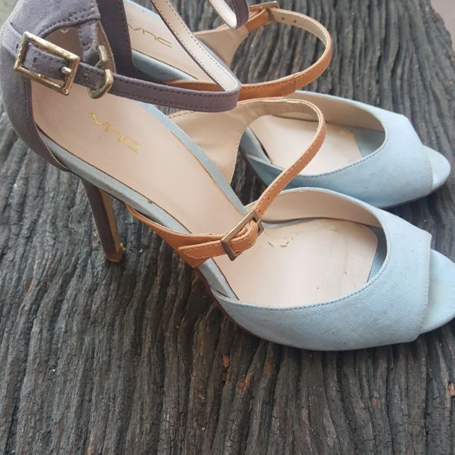 รองเท้า vnc