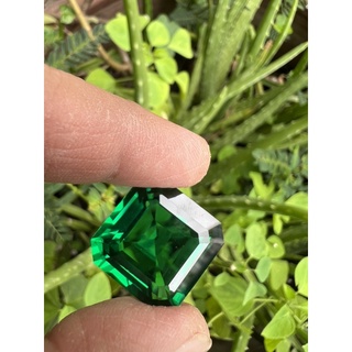 Synthetic Emerald Square 20x20 35cts Emerald Pear 20X20 35cts 1pcs มรกตสีเขียวนาโนสังเคราะห์