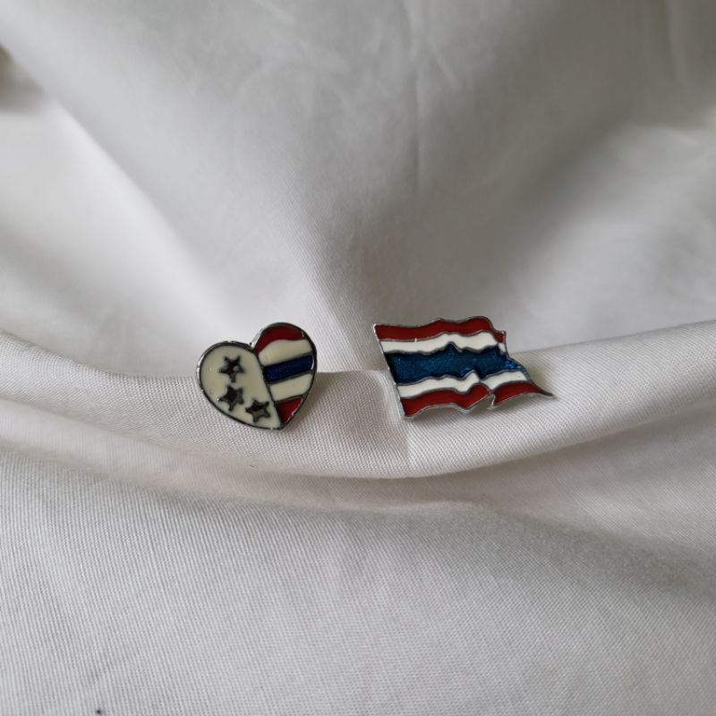 Thai flag brooch เข็มกลัด ธงชาติไทย brooch