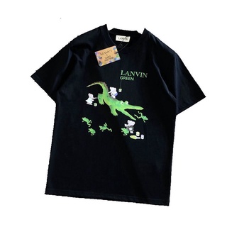 [S-5XL]เสื้อยืดแขนสั้น พิมพ์ลายการ์ตูนจระเข้ Lanvin เข้ากับทุกการแต่งกาย แฟชั่นสําหรับผู้ชาย และผู้หญิง