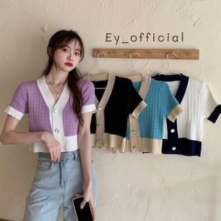 Ey_official#Bz91-1#พร้อมส่งเสื้ื้อครอปแขนสั้นคอวีแต่งขอบสีประดับด้วยกระดุมหน้า3เม็ด