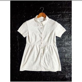เสื้อเชิ้ตจั๊มเอวงานมือสอง