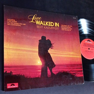 แผ่นเสียง 12 นิ้ว รวมเพลงผ่อนคลายสบายๆ Love Walked in Bert Kaempfert ทดลองฟังได้ครับ