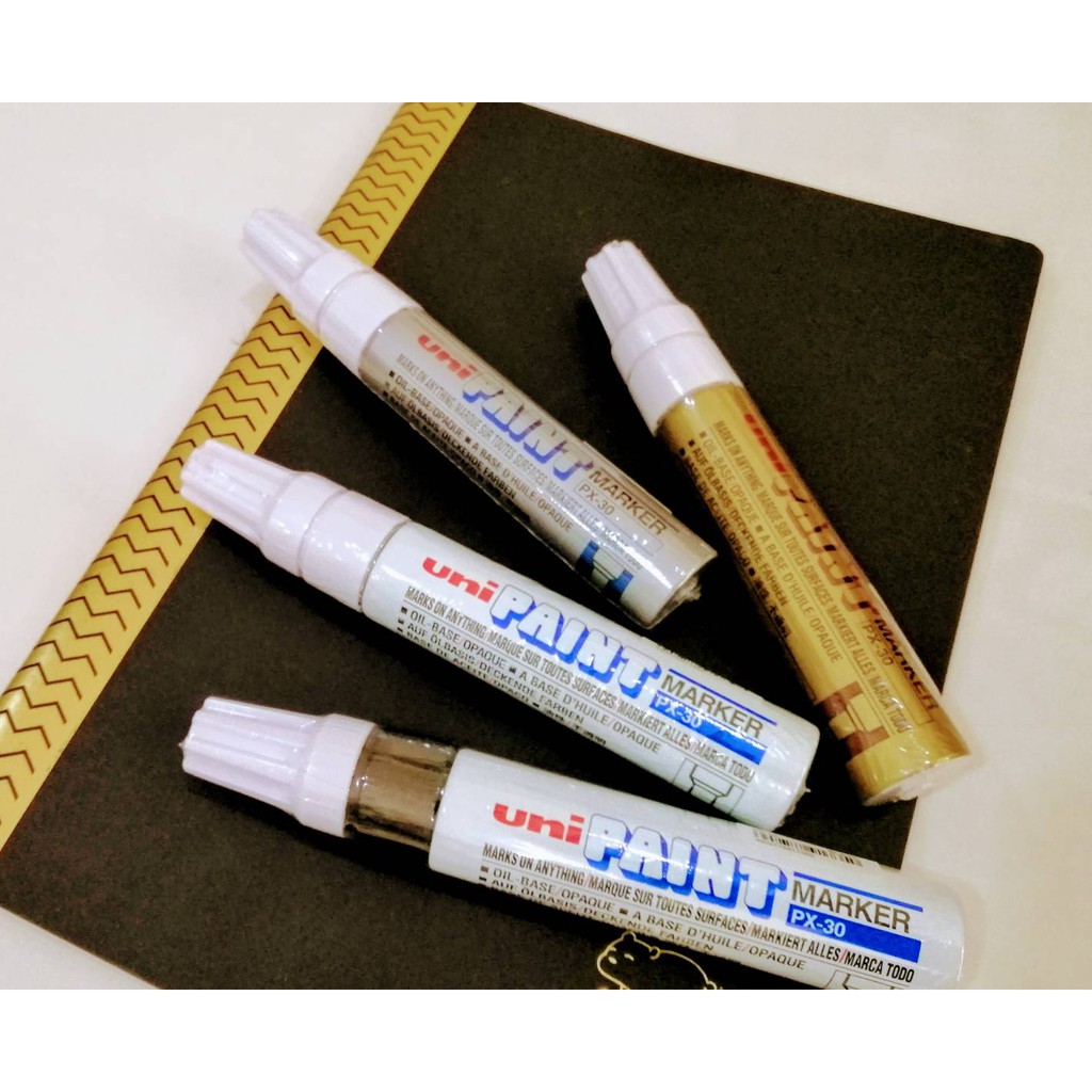 ปากกาเพ้นท์ Uni Paint PX-30
