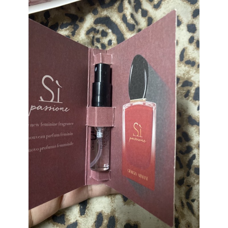 Siแดงกลิ่นนี้คือคู่ควร