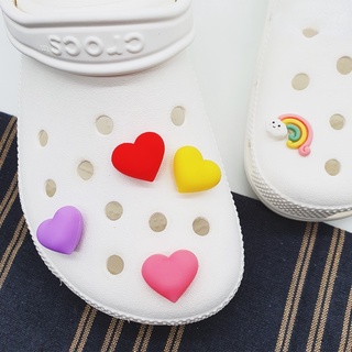 [Charming Deco] จี้รูปหัวใจ น่ารัก สีแดง สีเหลือง สีม่วง สีชมพู สําหรับตกแต่งรองเท้า Crocs Jibbitz Diy