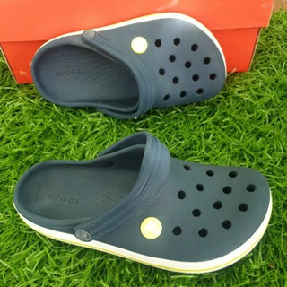 รองเท้าแตะ croes c13 วัดใน 19 cm.