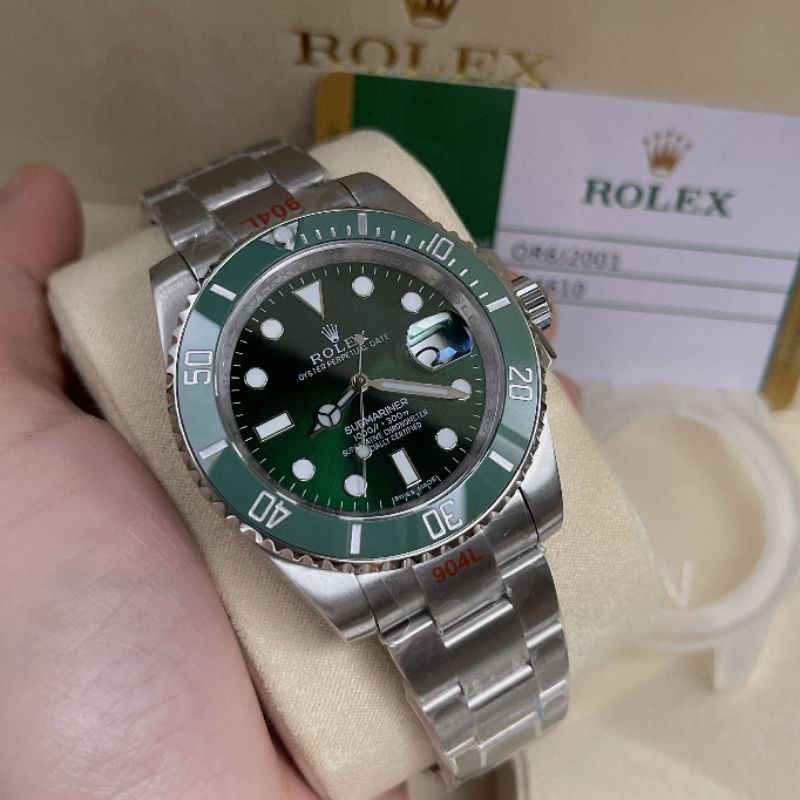 [ เชิญรับชมสินค้าอีกมากมายภายในร้าน ]นาฬิกา Rolex รุ่น Submariner Ceramic hulk