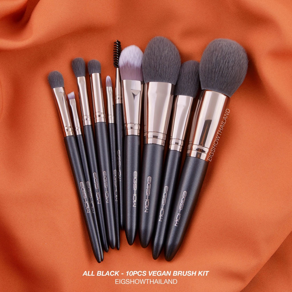 ชุดแปรง 10 ชิ้น ครบทุกขั้นตอนแต่งหน้า EIGSHOW สี ALL BLACK - 10 PCS VEGAN BRUSH KIT