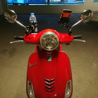 ชุดที่จับโทรศัพท์มือถือพร้อมชุดวางขวดน้ำ สำหรับ New Vespa แบบที่1