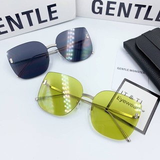 G E N TLE MONSTER Modmo 02 oversized-frame sunglasses