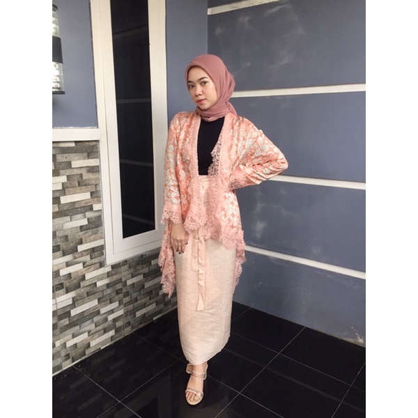 เช่า MOANA IN PEACH WEDDING DRESS