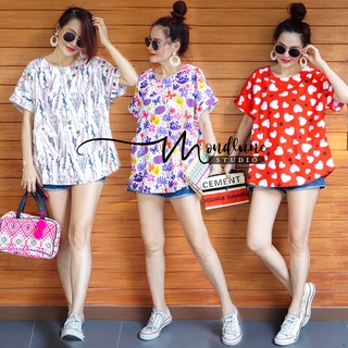เสื้อคอกลม กระดุมหลัง 4 เม็ด ดีไซน์ใหม่ ผ้าคอตต้อนญี่ปุ่น ลายดอกไม้สดใส ผ้านิ่มใส่สบาย คุณภาพดี