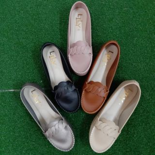 Size 36-45 รองเท้าหนังนิ่มสวยๆ แบบหยักเปีย Lily Shoes [โค้ด SEUWS922 ลด 20%]