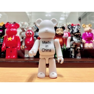 (ของแท้) Be@rbrick Series 37 Artist: Noodle “Made in China”  (Bearbrick)