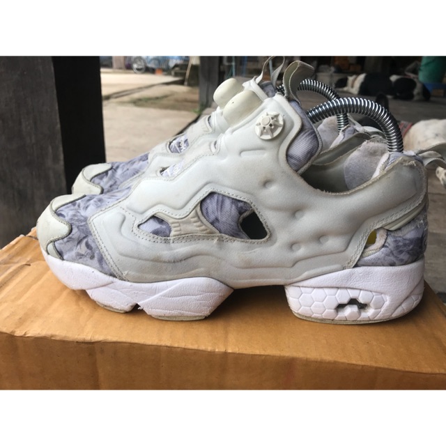 Reebok  pump fury ไซ้ส์40 รองเท้ามือสองของแท้