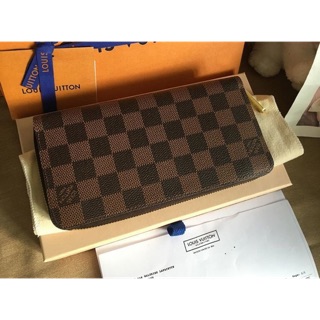 New LV zippy damier ภายในสี น้ำตาล dc19