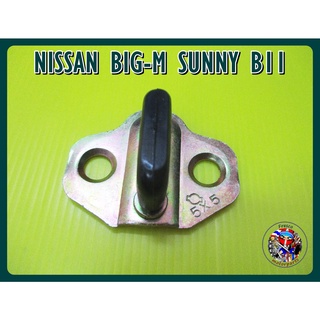 แป้นกลอนประตู หูล็อคประตู  -   NISSAN BIG-M SUNNY B11 Plate Door Lock Latch