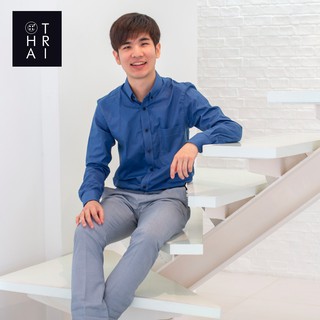 CHATRI [ชาตรี] - เสื้อเชิ้ตแขนยาวผ้าคอตตอนสีฟ้าเข้ม (Long Sleeve Cotton - Dark Blue)