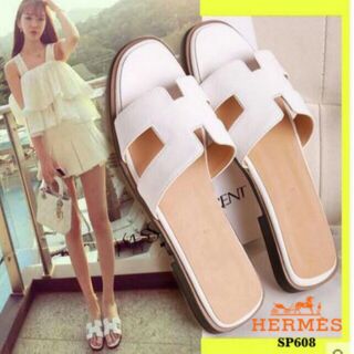 HERMES logo sandals ตีแบรนด์