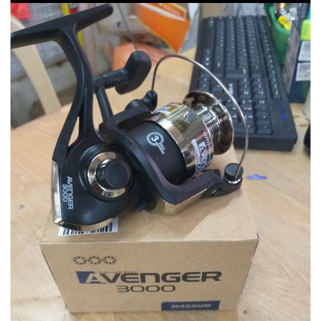 เครื่องรอกตกปลา Magnum Avenger 3000/4000
