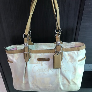 กระเป๋า Coach ของแท้ มือสอง